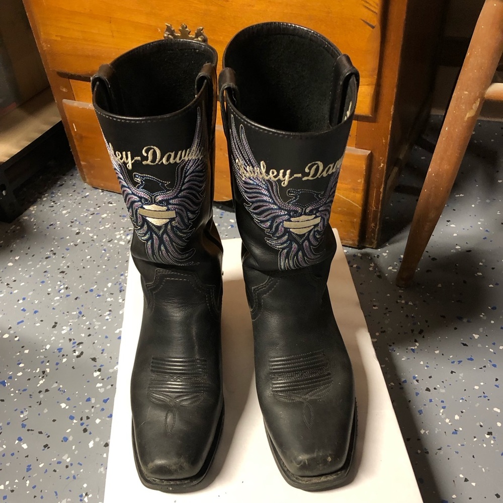 Ladies Harley black embroidered boots